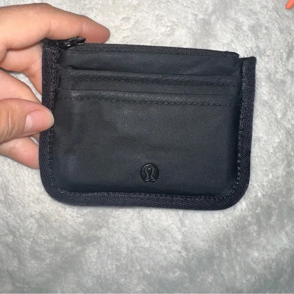 True Identity Card Case - Picture 1 of 3